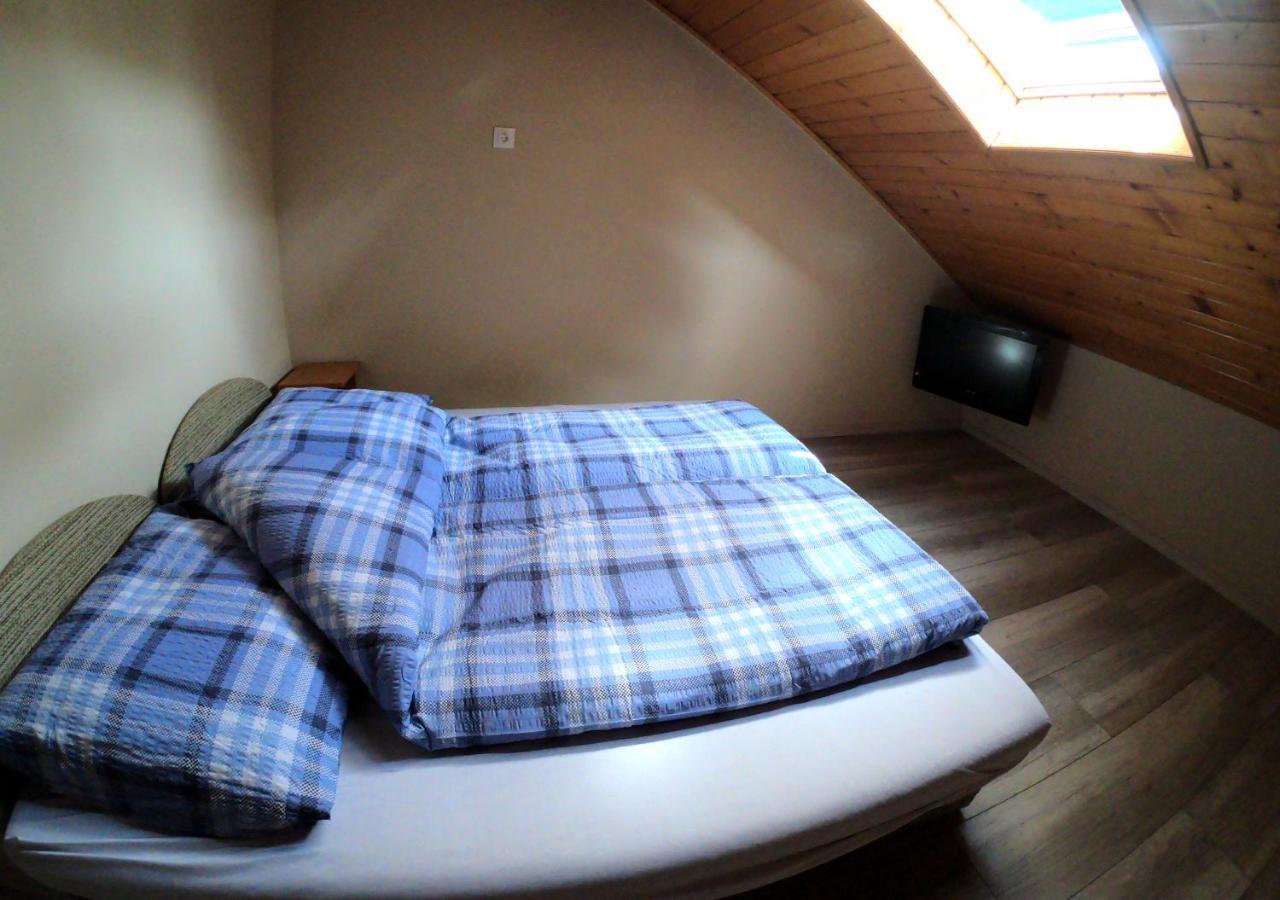 Dami Apartman Hajdúszoboszló Buitenkant foto